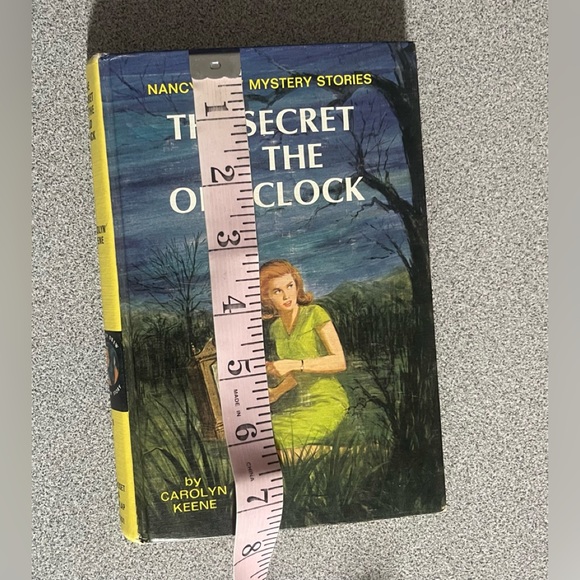 Nancy Drew The Secret Of The Old Clock Hardcover Book - Picture 9 of 9